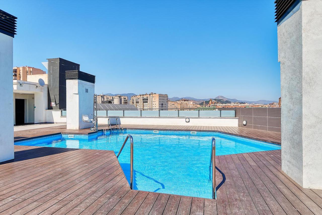 Apartamento AB Vialia Estación , Parking&Pool Málaga Exterior foto