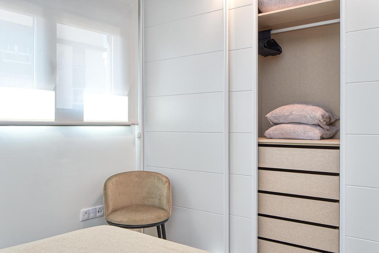 Apartamento AB Vialia Estación , Parking&Pool Málaga Exterior foto